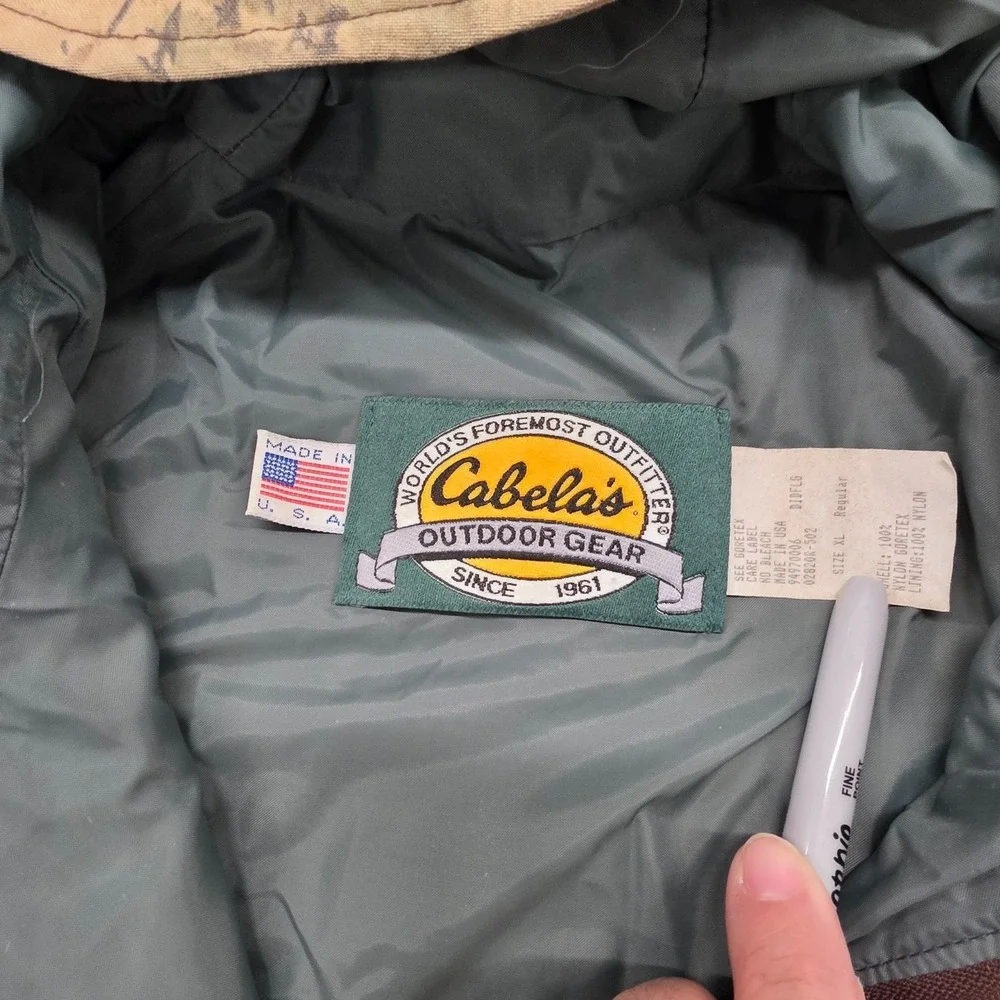 Vintage Cabelas Realtree Camo Goretex Jacket Mens XL XLarge Made In USA Snap Zip